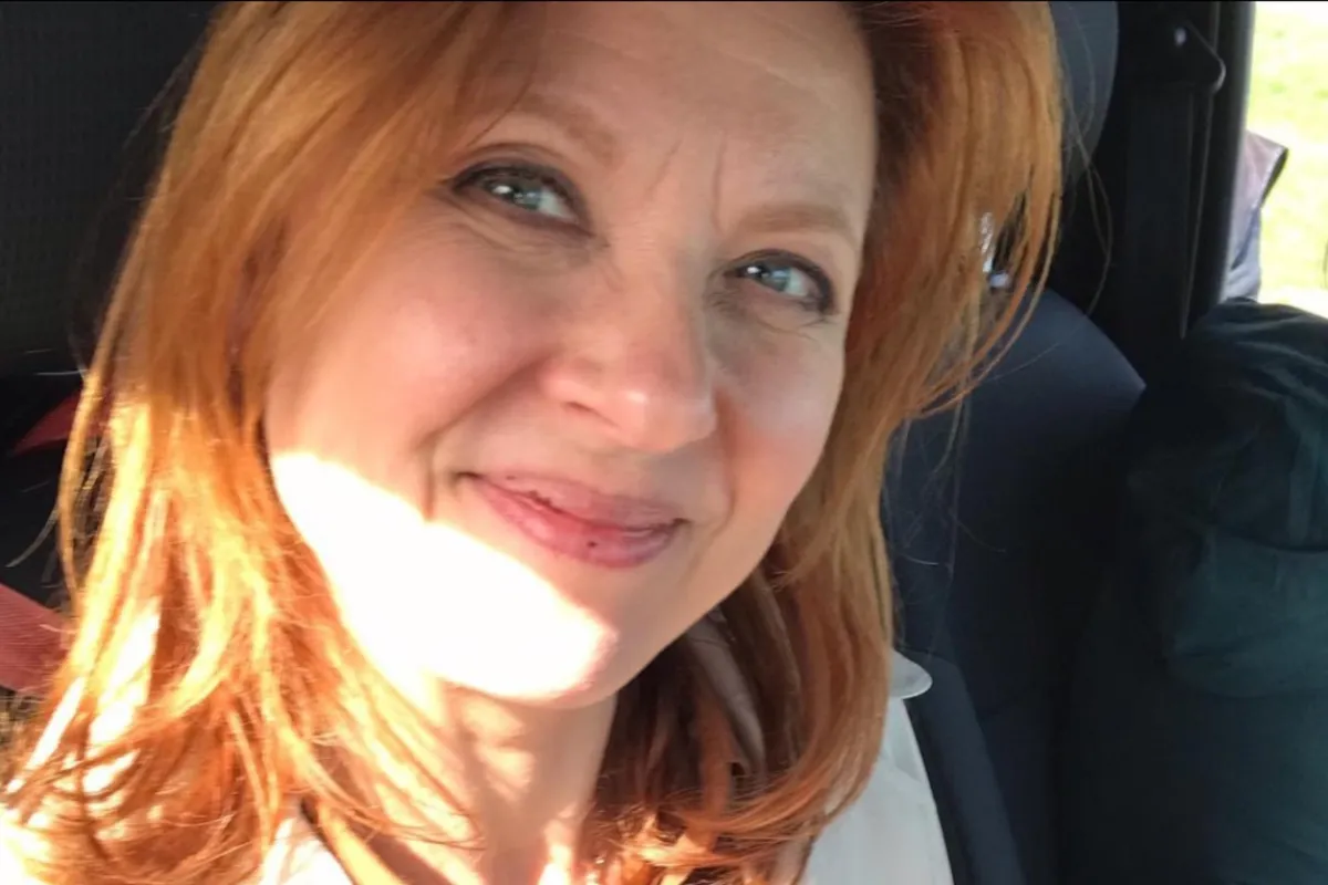 'Familie'-actrice Sandrine André verrast volgers met heuglijk nieuws: "Eindelijk mag ik het vertellen!"