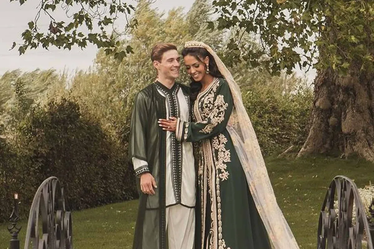 Na huwelijk delen Remco Evenepoel en Oumi Rayane opnieuw erg heuglijk nieuws: "Dikke proficiat!"