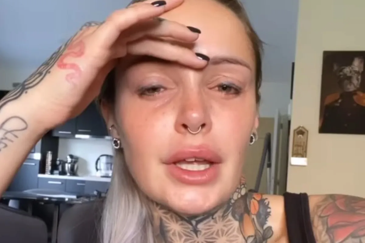 'Temptation Island'-ster Pommeline doet noodkreet aan volgers: "Ik word hier écht schijt-ellendig van"