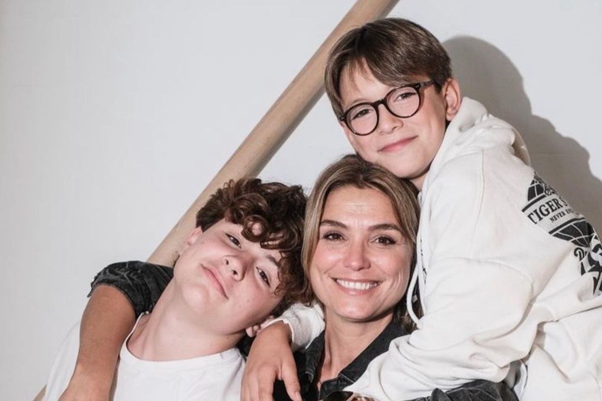 Evi Hanssen betovert al haar volgers met bijzondere foto van haar twee zonen: "Wat fijn om te zien"
