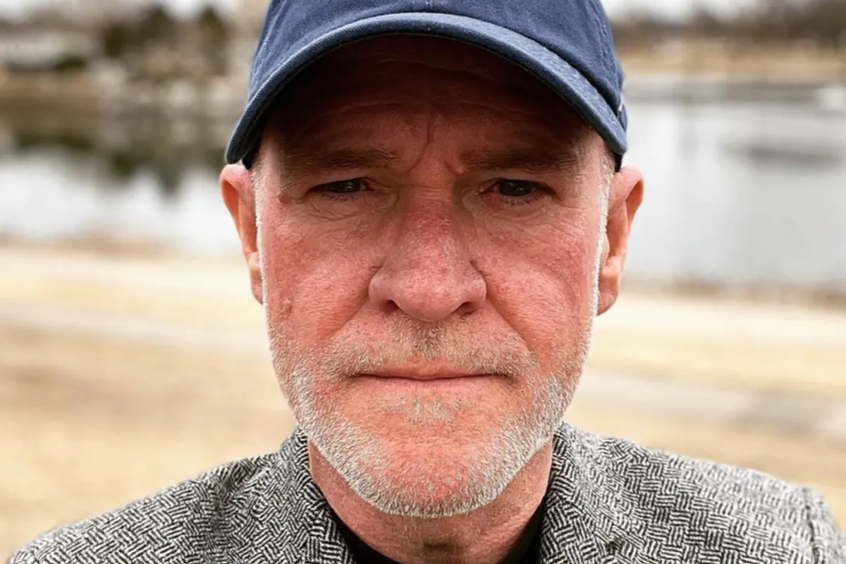 Björn Soenens, die lijdt aan longkanker, deelt aangrijpend nieuws: "Veel sterkte en moed"