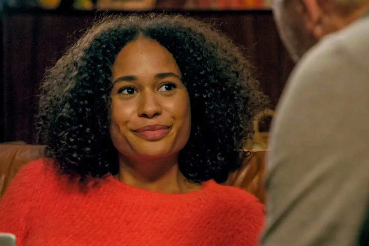 'Familie'-actrice Jools Jatta Janssens onherkenbaar met nieuwe look: "Heel anders, maar staat je prachtig"