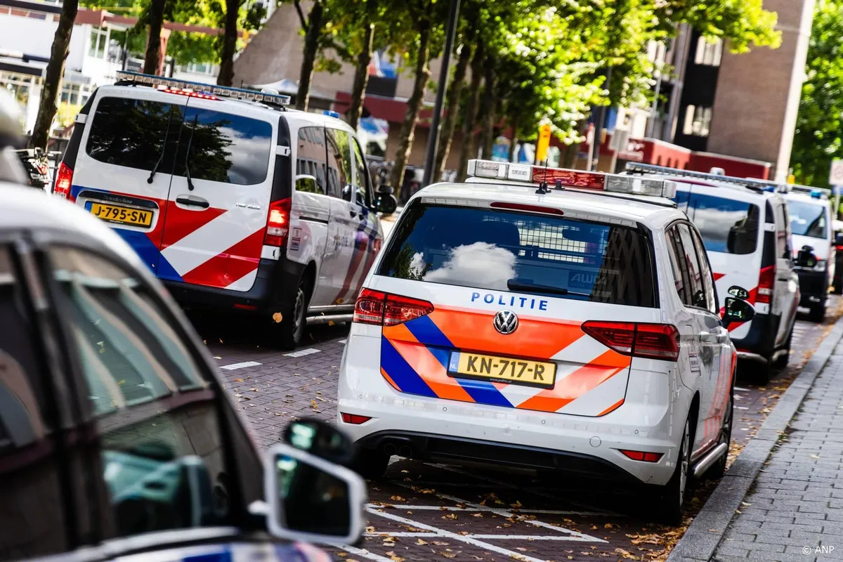 Vrouw overleden na geweld in woning Vlijmen, man (35) aangehouden