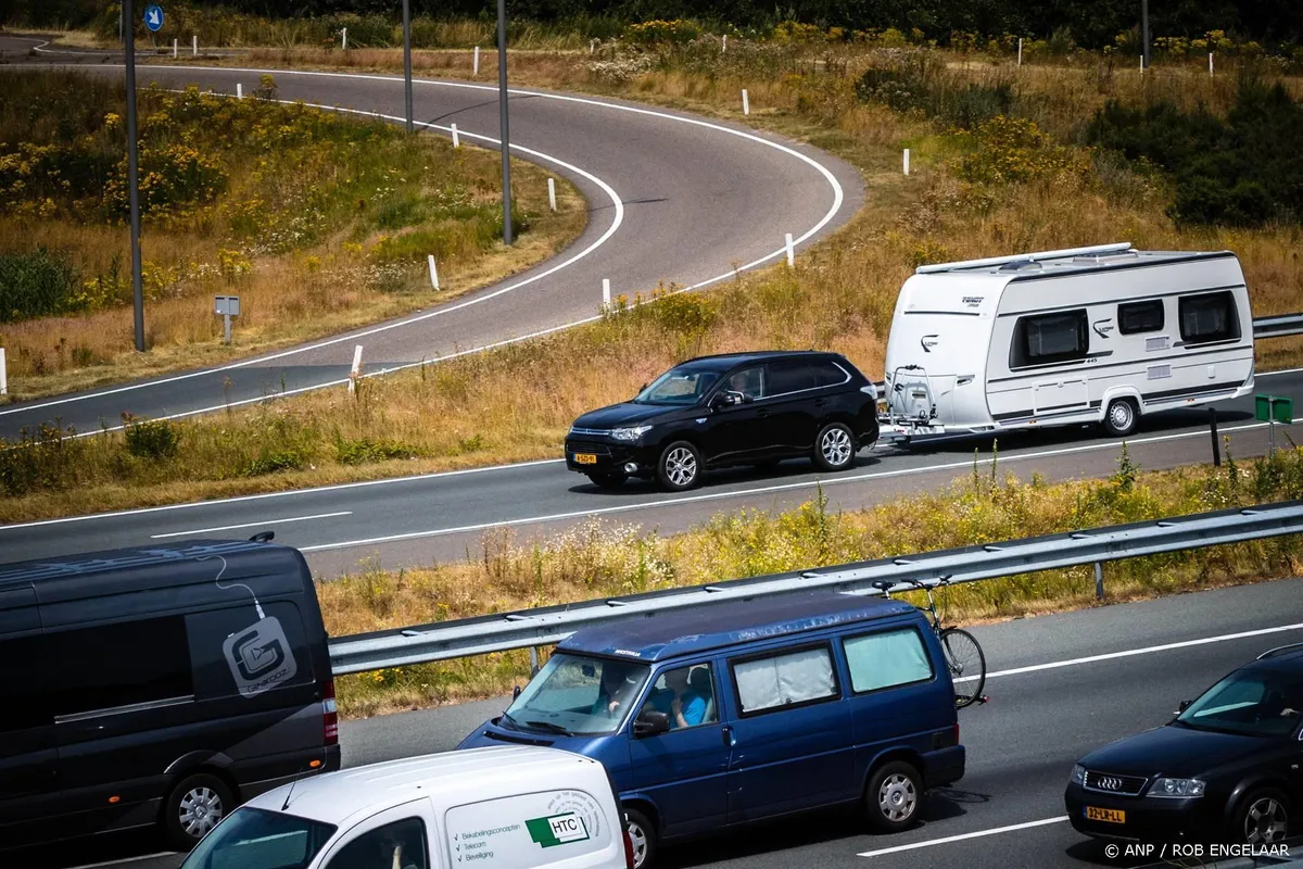 Vakantie-uittocht regio Midden al vroeg op gang