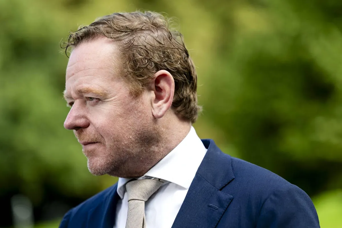 Van Weel zoekt oplossing na uitspraak over asielzoekers België