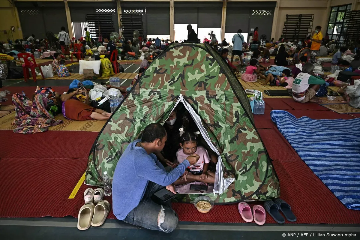 100.000 mensen geëvacueerd uit grensgebied Thailand en Cambodja