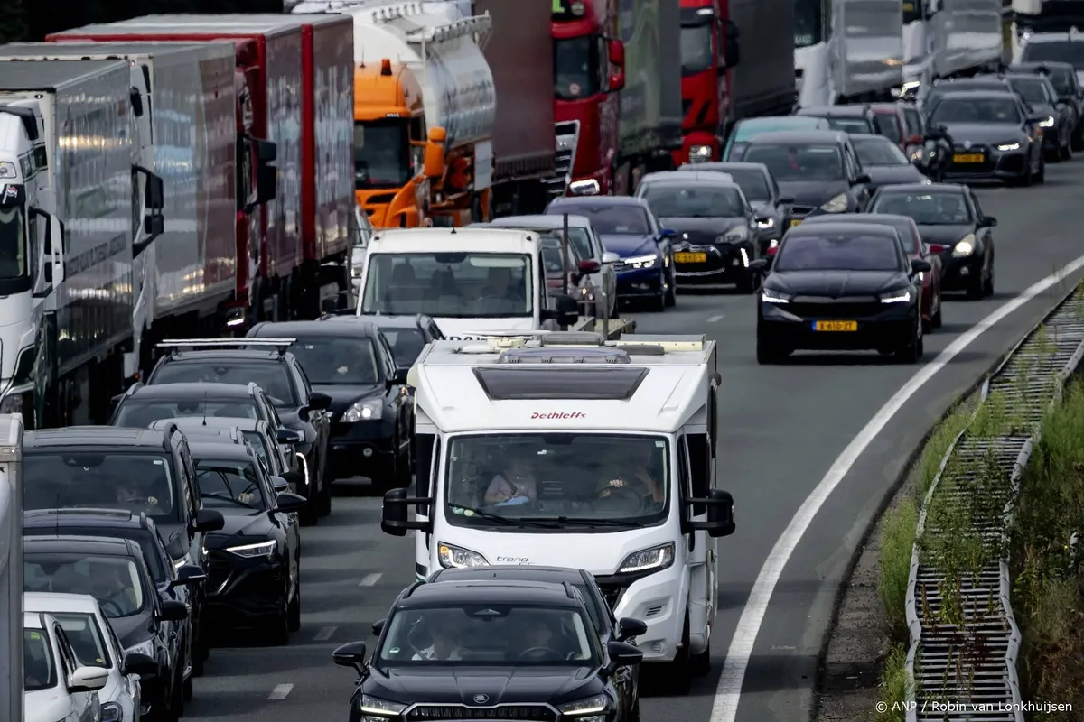 ANWB waarschuwt voor overvolle wegen in Europa op zwarte zaterdag
