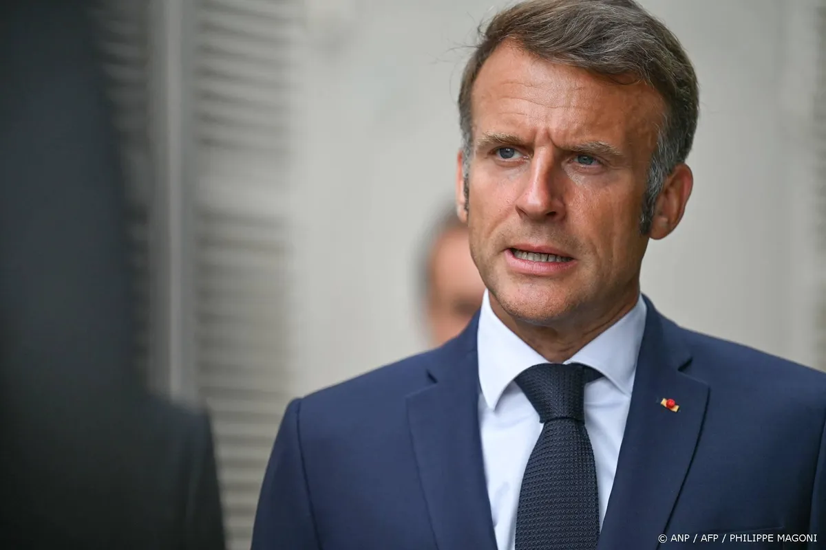 President Macron zegt 'antisemitische haat' te zullen straffen