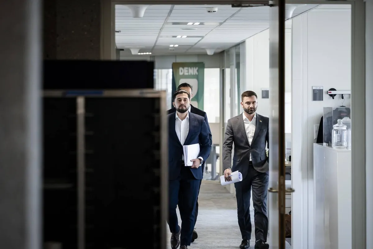 Partijbestuur DENK legt per direct functie neer