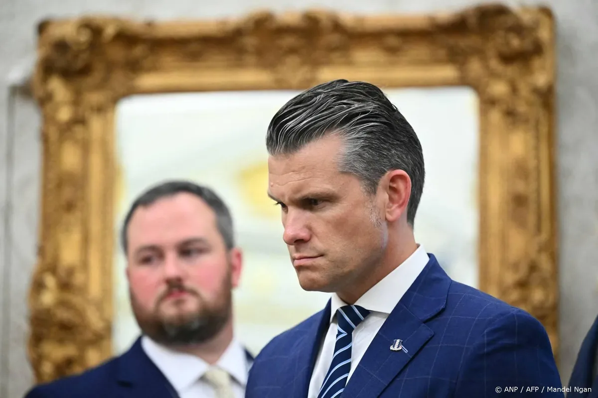 Krant: overheid VS worstelt met beveiliging minister van Defensie