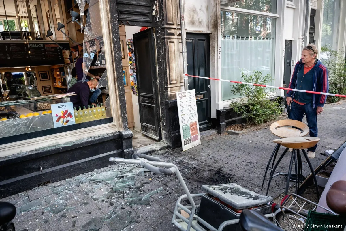 Aanhouding na vondst explosief in Amsterdamse Plantage Kerklaan