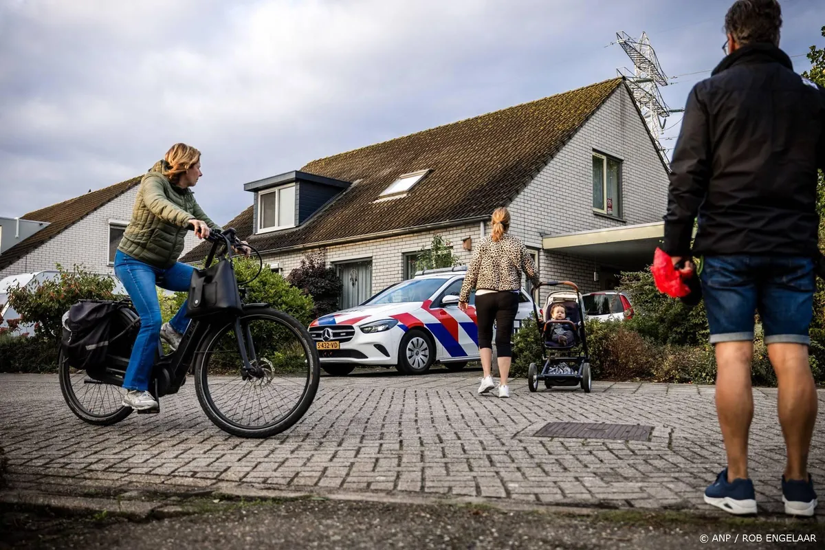 Vrouw (83) neergestoken in woning Geldrop, echtgenoot aangehouden