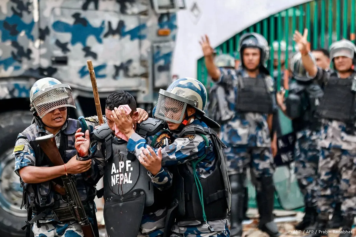 Nepal draait verbod op sociale media terug na dodelijke protesten