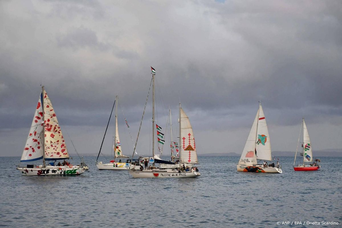 Vloot met activisten Gaza meldt onderschepping door Israël