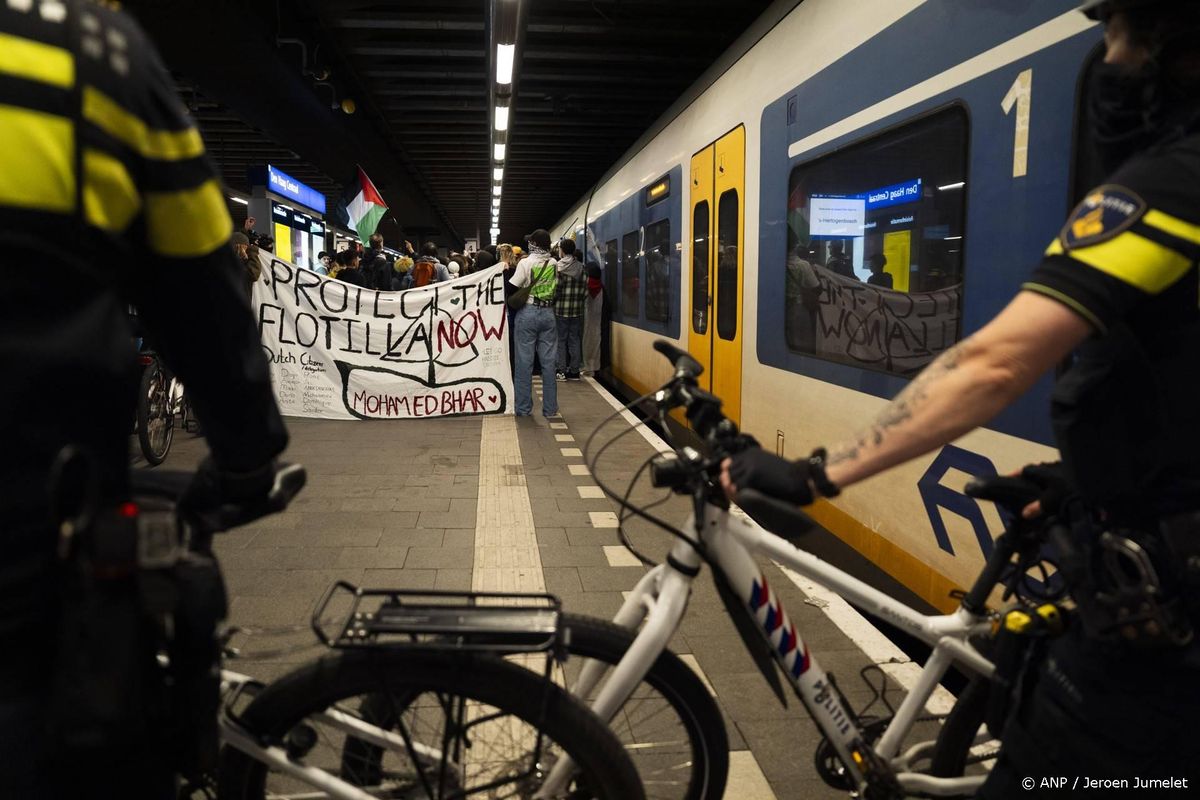 Langer geen treinverkeer bij Den Haag CS door spoorbetreders