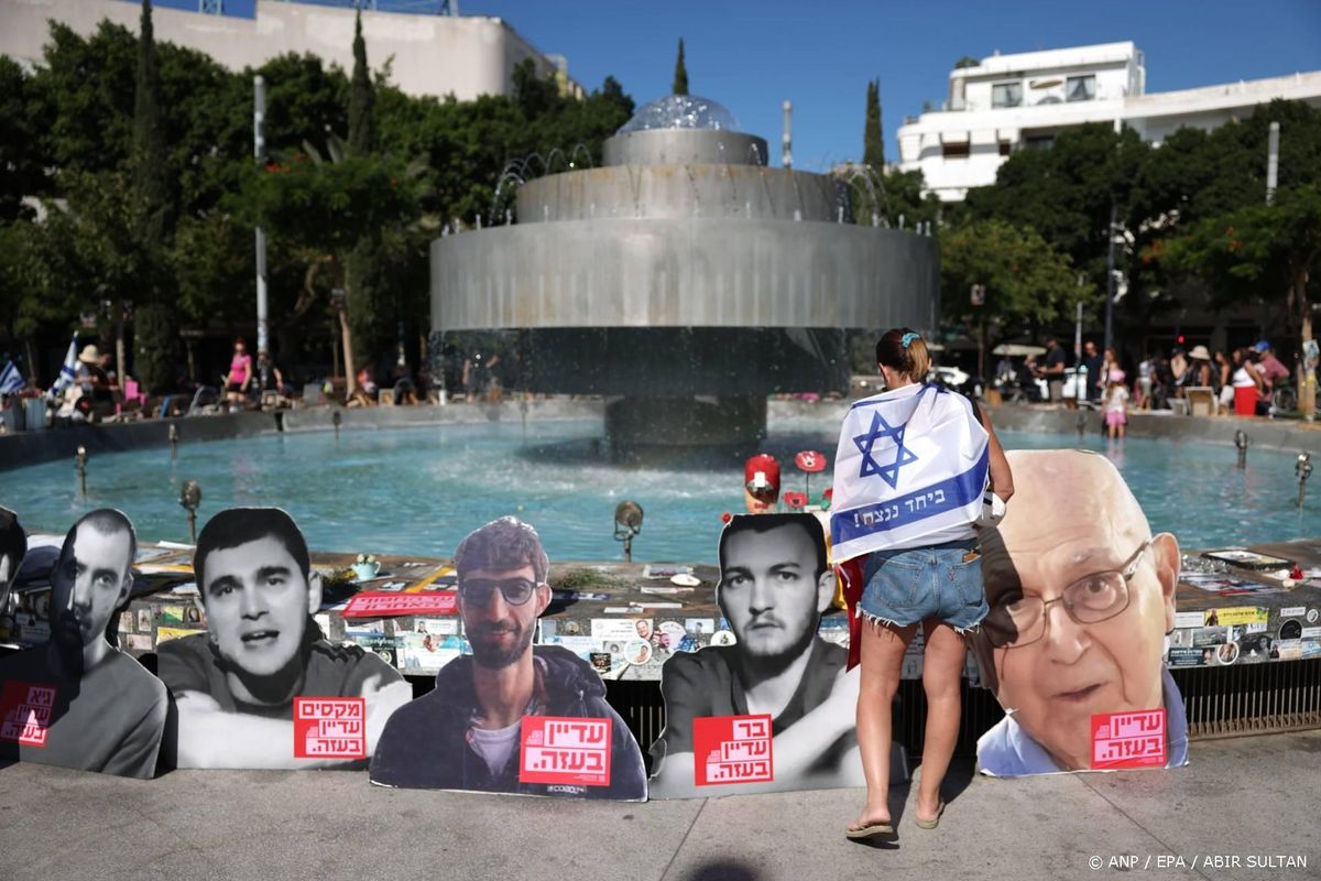 Netanyahu belooft 2 jaar na ontvoering snelle terugkeer gijzelaars