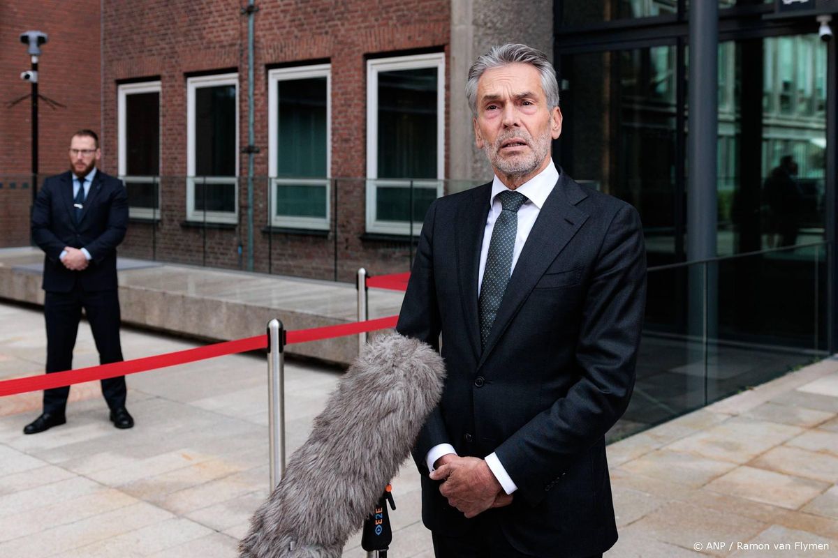 Schoof betuigt steun aan De Wever na arrestaties om aanslagplan