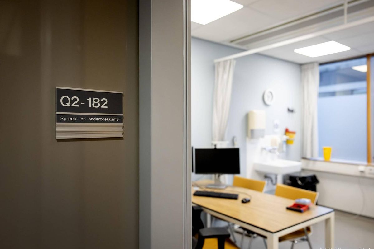 Nieuwe variant van coronavirus leidt niet tot andere klachten