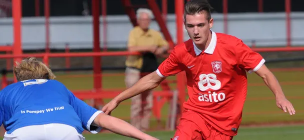 Jong FC Twente begint met 7-klapper. Gvozdjar grote uitblinker.