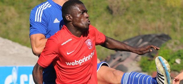 Mbikulu hoopt op langer verblijf bij FC Twente
