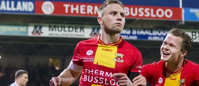 'Schenk lijkt op weg naar FC Twente na afzeggen Sparta Rotterdam'