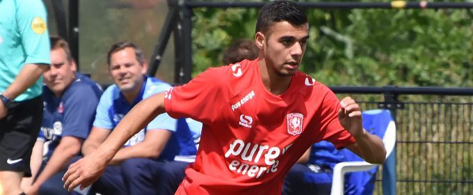 Voormalig jeugdspeler FC Twente Zeki Erkilinç maakt overstap naar HSC '21