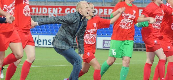 Succescoach Veurink vindt nieuwe baan als hoofdtrainer