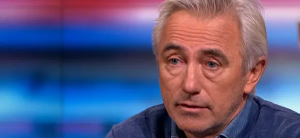 Van Marwijk neemt het op voor Schreuder