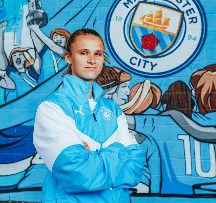 Casparij klaar voor WK "Ik ben enorm gegroeid bij Manchester City"