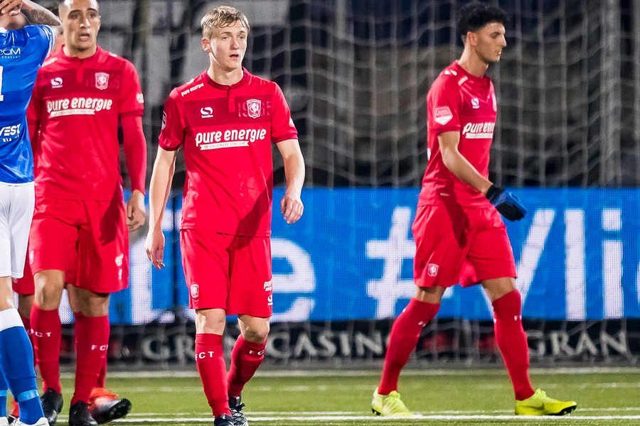 FC Twente onderuit na zwakke openingsfase tegen FC Den Bosch