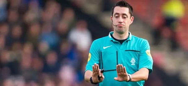 "Higler had Cuevas, Hooiveld, Veltman en Schöne rood moeten geven"