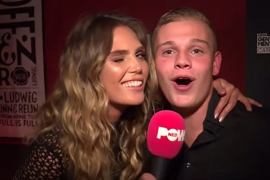 Dennis Schouten: "Je bent niet voor FC Twente, dus moet je dood"