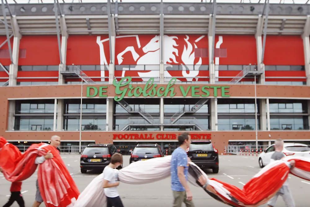 Kippenvel! Drie minuten durende teaser FOX Sports DOC: 'Alles voor Twente'