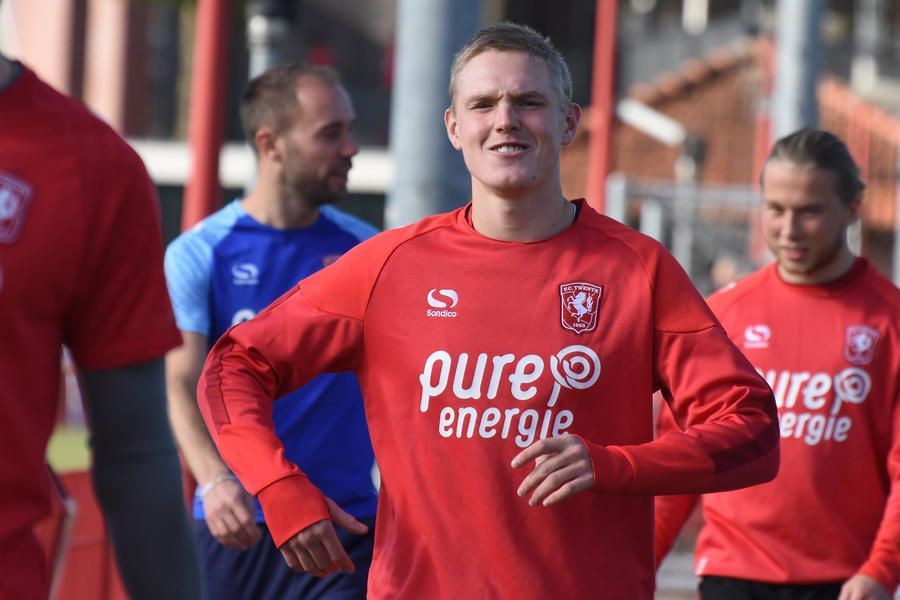 Jensen meer in de lappenmand dan op het veld in Duitsland