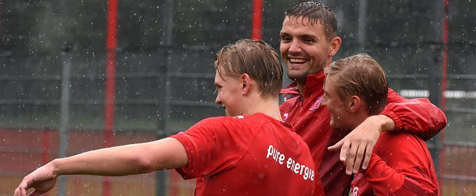 'Meevaller voor Hake: tweetal basisspelers inzetbaar tegen FC Utrecht'