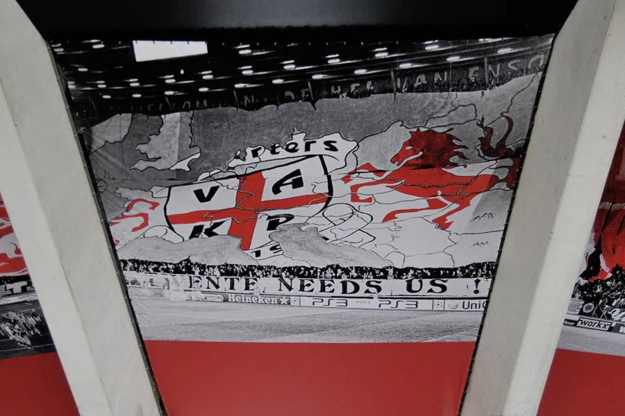 Vak P nodigt supporters FC Emmen uit voor een biertje: "Samen een party maken"