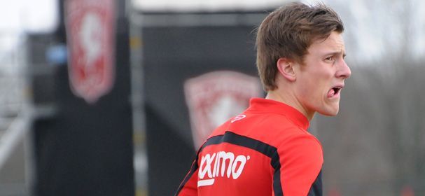 FC Twente teleurstellend onderuit in Friesland