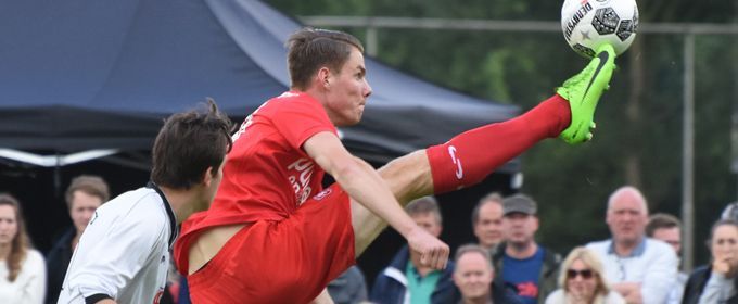 FC Twente speelt gelijk in oefenduel tegen Jupiler League-middenmoter