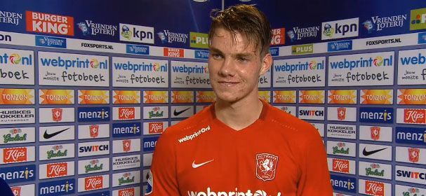 Invaller Oosterwijk brengt Jong FC Twente eerste overwinning