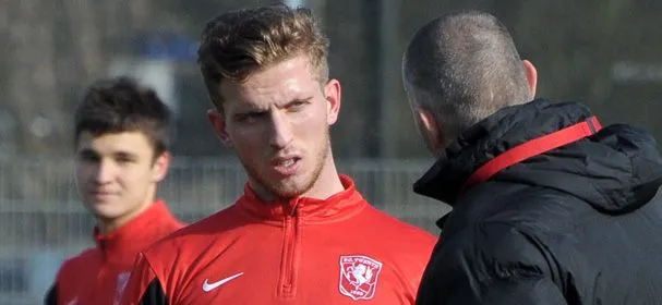 Jong FC Twente met één been in de Tweede Divisie