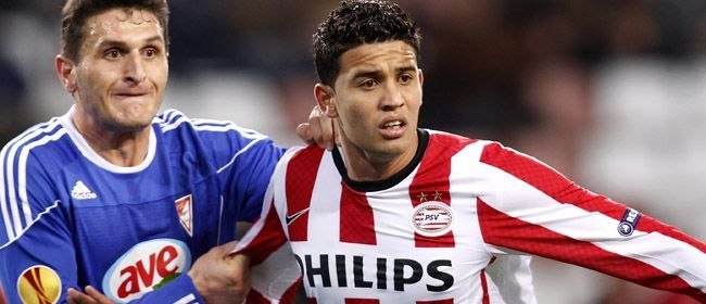 Reis wil dolgraag naar FC Twente: "Daar hoef ik geen twee keer over na te denken"
