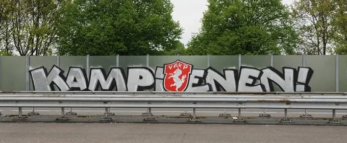 Heracles supporters vernielen kampioensgraffiti FC Twente