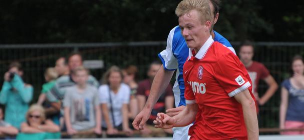 Jong FC Twente doelpuntrijk ten onder tegen De Graafschap