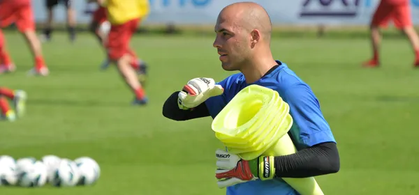 Nikolay Mihaylov keept prima wedstrijd en ziet Oranje doelloos falen