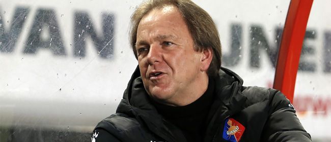 Telstar-trainer niet bang voor FC Twente: "Die bakken er weinig van"