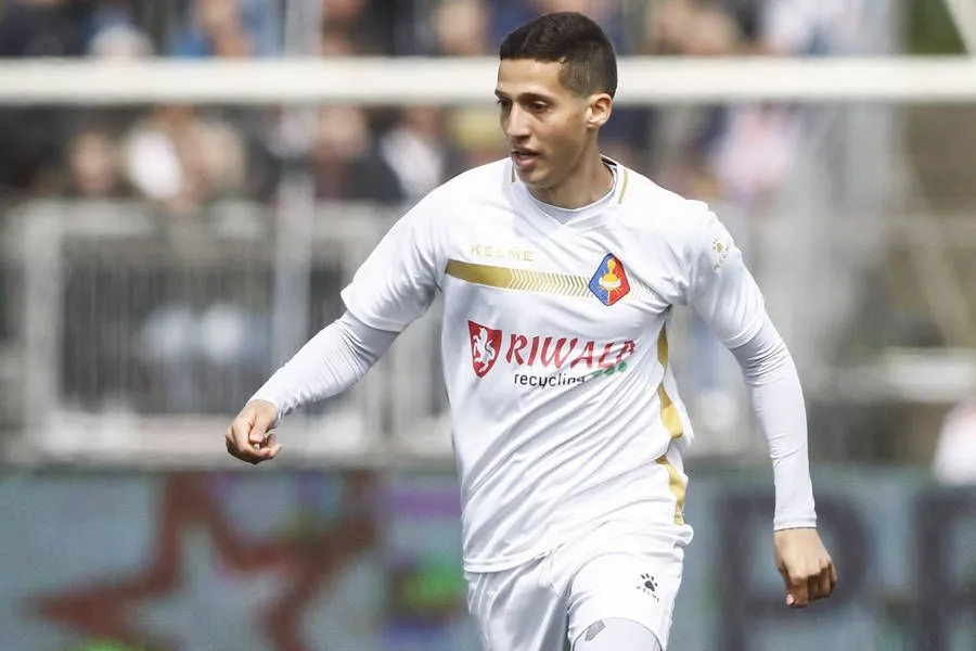 Video compilatie met hoogtepunten van nieuwkomer Mohamed Hamdaoui