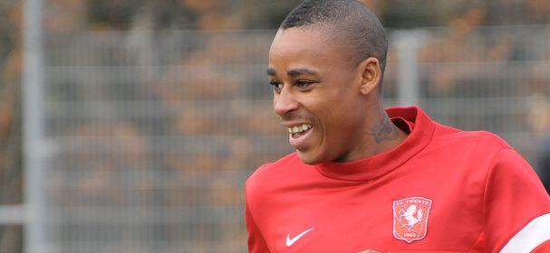 Nhlakanipho Ntuli (Nana) - FC Twente