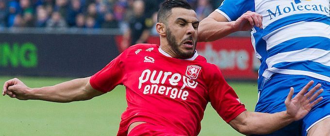 Jong FC Twente met Assaidi ruim onderuit tegen leeftijdsgenoten Sparta
