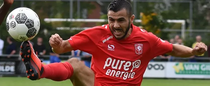 Assaidi laat zich opereren en is voorlopig niet inzetbaar voor FC Twente
