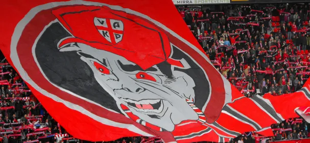 Twentesupporters melden zich bij de politie